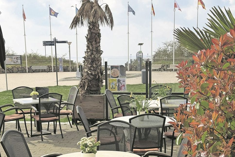 Im Ristorante, Pizzeria & Gran Café Italia in Pelzerhaken genießen Gäste originale italienische Küche mit Steinofenpizza, frischem Fisch und mediterranen Spezialitäten direkt an der Ostsee.