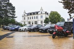Edelmodelle und Neuheiten vieler Marken, blitzender Chrom und mobile Highlights sind am kommenden Wochenende wieder auf der Promenade in Timmendorfer Strand zu bestaunen.
