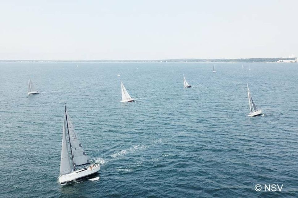Bereits zum vierten Mal veranstaltet der Neustädter Seglerverein die große Segel-Regatta  „Neustädter Sonnenschuss“.