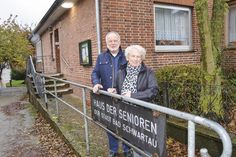Als gleichberechtigte Vorsitzende bilden Elisabeth Kremer und Dietmar Laue die neue Doppelspitze beim Seniorenbeirat der Stadt Bad Schwartau.