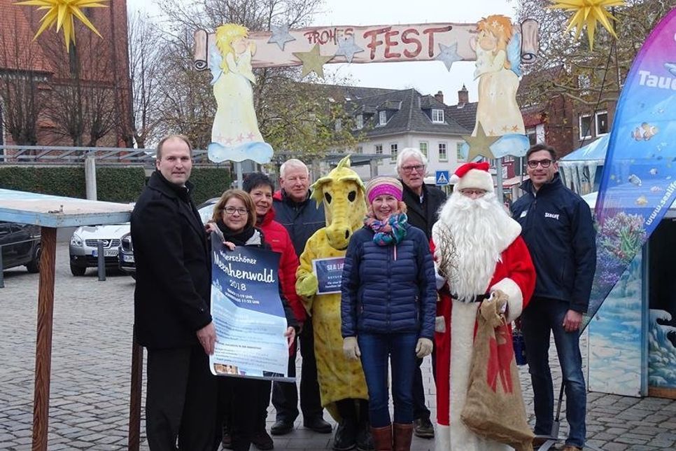Der Neustädter Meerchenwald wird seit über 15 Jahren vom Gewerbeverein Neustadt organisiert und finanziert, unterstützt vom Stadtmarketing.