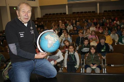 Wolfgang Kulow ist nicht nur Abenteurer und Extremsportler, sondern auch Cheforganisator des weltweit bekannten Triple-Ultra-Triathlon in Lensahn.
