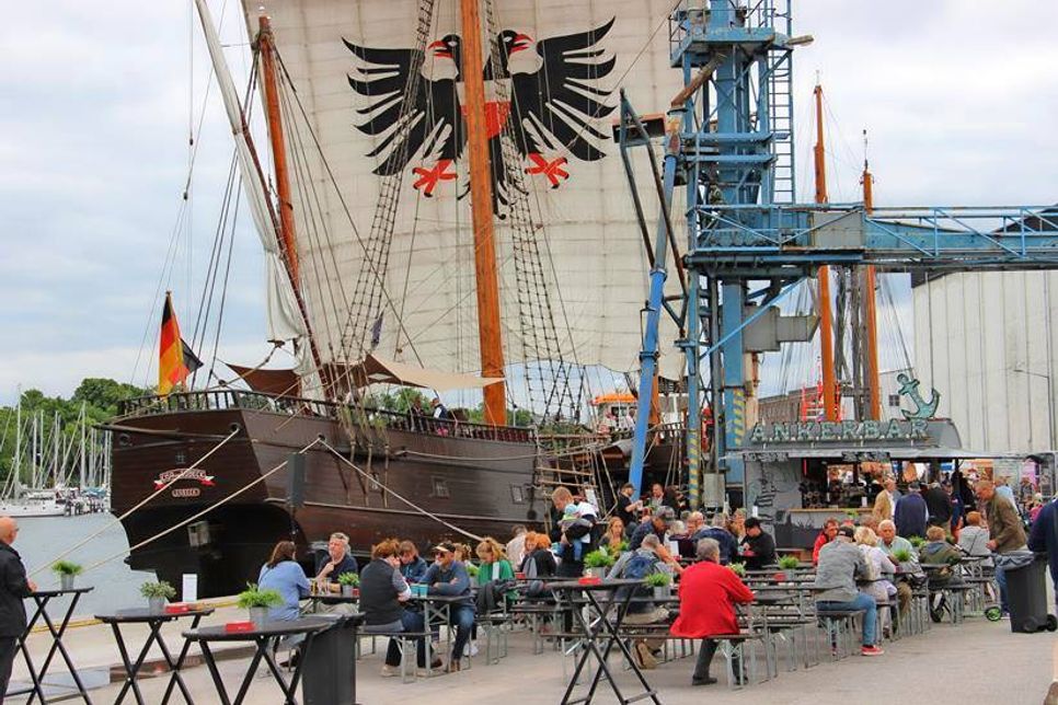 14 Foodtrucks boten eine große kulinarische Vielfalt.