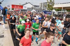 Für den Halbmarathon gingen 361 Läuferinnen und Läufer an den Start.