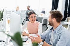Angehende Industriekaufleute sollten Flexibilität und Kommunikationsfähigkeit, vor allem aber Organisationstalent mitbringen.