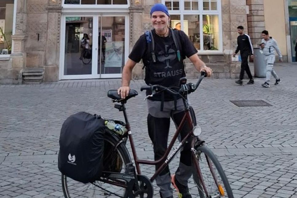 Manuel Stemmer bei einem Zwischenstopp in Celle.