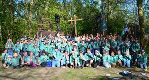 Freude und Erleichterung in den Gesichtern der Kinder nach der Verleihung der Wolfsköpfe.