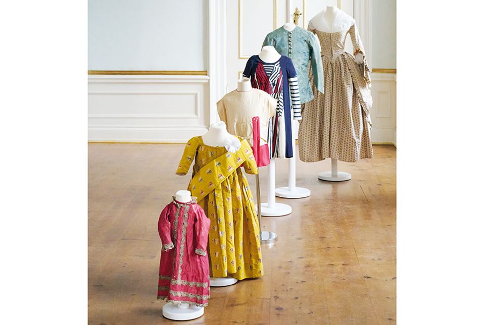 Auch die diesjährige Sommer-Ausstellung „Kinder in Samt und Seide“ kann kostenlos besichtigt werden.