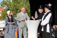 Die Niederdeutsche Bühne Süsel feierte im Rahmen des Stadtjubiläums Premiere mit ihren Stück zu 775 Jahre Stadtgeschichte.