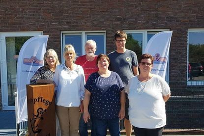 Das Team der Ankerplatz Tagespflege freut sich über die fertiggestellten Räumlichkeiten. Mit der Erweiterung konnten zusätzliche Tagespflegeplätze geschaffen werden.