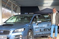 André Schömig präsentiert den neuen Subaru Levorg.