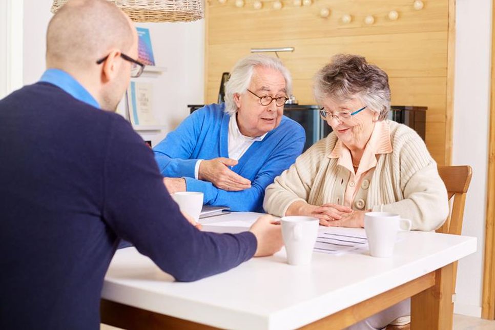 Mehr Pflegegeld, höhere Zuschüsse fürs Heim: Anfang 2024 wurden viele Pflegeleistungen erhöht.