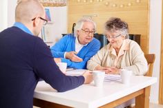 Mehr Pflegegeld, höhere Zuschüsse fürs Heim: Anfang 2024 wurden viele Pflegeleistungen erhöht.