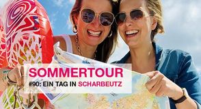 Die reporter-Redakteurinnen Gesche Muchow (lks.) und Kristina Kolbe sind mit ihrem Podcast „Ostsee-Perlen“ sechs Wochen lang auf großer Sommertour.