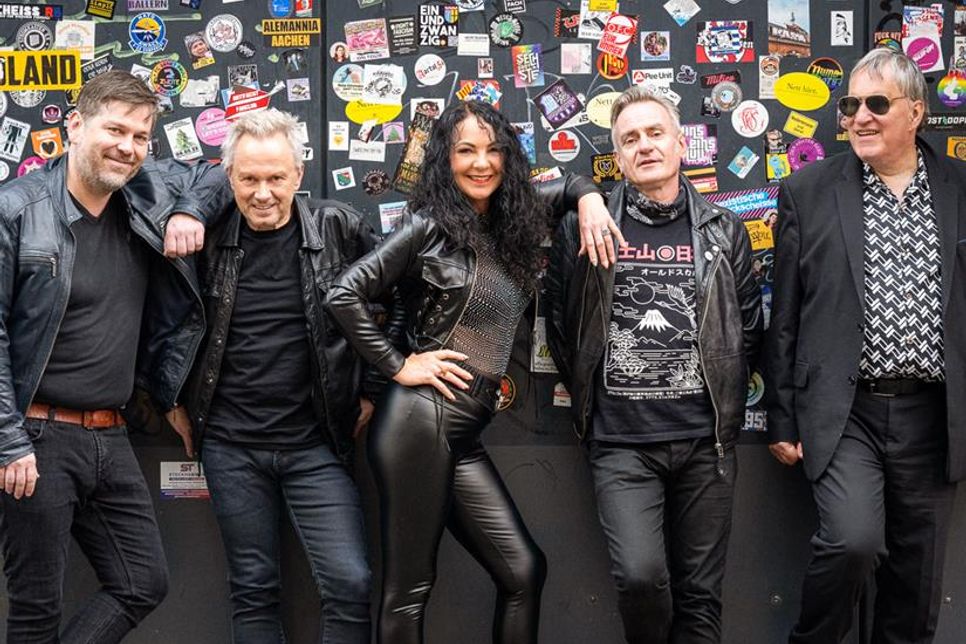 „Rena - Die Band“,