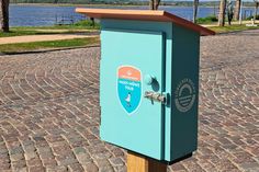 Vier abwechslungsreiche Routen, dazu neue und in inklusiver Bauweise produzierte Wanderkästen sowie ein überarbeiteter Wanderpass machen die Lübecker Bucht zum idealen Wanderziel zwischen Ostseeküste, Wäldern und weiten Landschaften. (Foto: TALB)