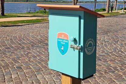 Vier abwechslungsreiche Routen, dazu neue und in inklusiver Bauweise produzierte Wanderkästen sowie ein überarbeiteter Wanderpass machen die Lübecker Bucht zum idealen Wanderziel zwischen Ostseeküste, Wäldern und weiten Landschaften. (Foto: TALB)