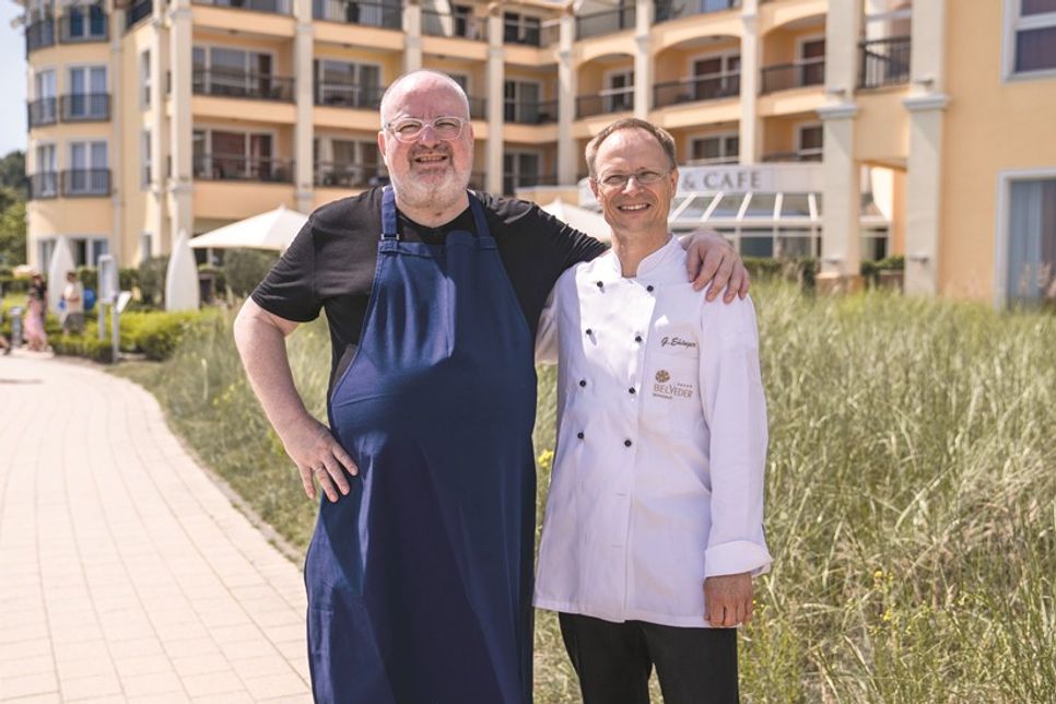 Christian Lohse (lks.) und Gunter Ehinger sorgten gemeinsam bei ihrem Live-Showcooking-Event für einen unvergesslichen Abend. (Fotos: ©Belveder)