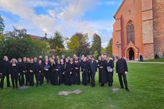 Kurz vor dem Auftritt gab’s ein weiteres Foto in Abendgarderobe.
