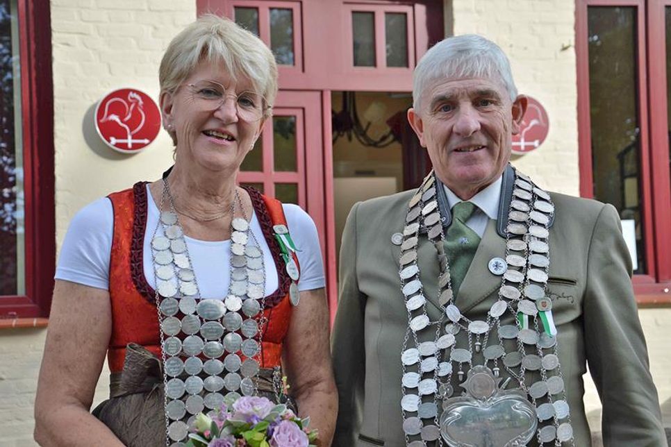 Schützenkönig Matthias Paustian und Schützenkönigin Elke Kühl sind die amtierenden Majestäten.