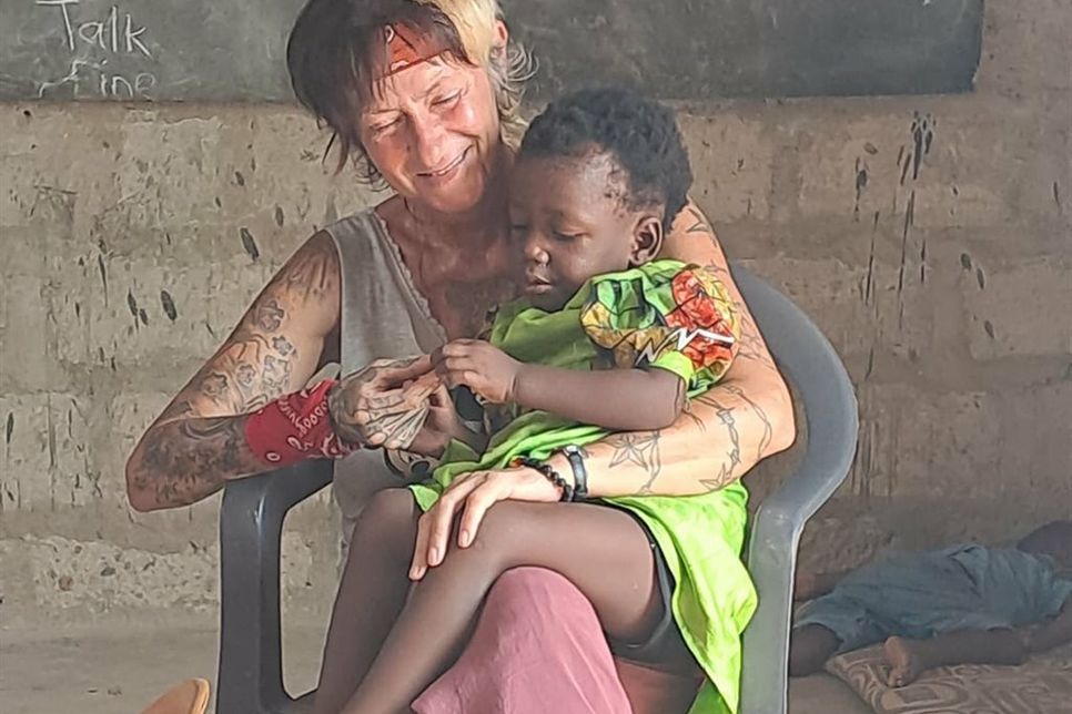 Vier Wochen lang kümmerten sich Jenny und Danie Kroß in Ghana um Waisenkinder.