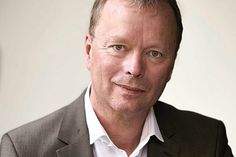 Pianist Hartmut Leistritz aus Berlin spielt die Goldbergvariationen im Rahmen der Kunstausstellung im Gutshaus.