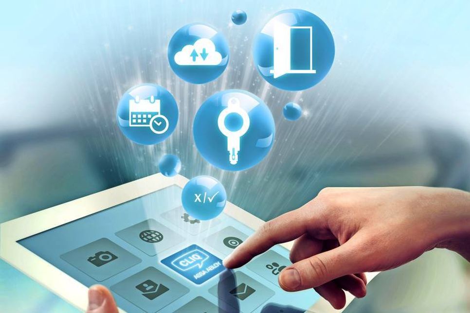 Mit der passenden App haben die Bewohner die Zugangsschlüssel zum Eigenheim jederzeit im Blick. (Foto: djd/ASSA ABLOY Sicherheitstechnik)
