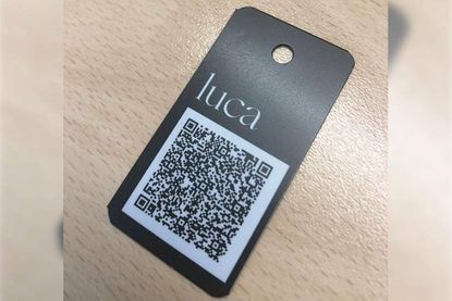 Der Luca-Schlüsselanhänger ist die analoge Alternative zur Handy-App.