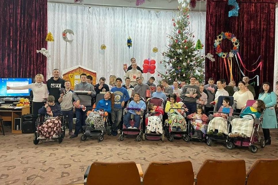 Spendenübergabe im Kinderkrankenhaus.