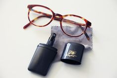 Alles klar - keine beschlagene Brille mehr mit „klar-pilot“.