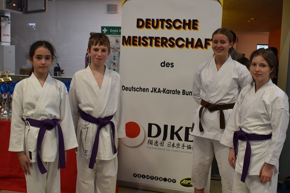 Vanessa Wesp, Jesper Zabor, Pietje Schultz und Sophie Bohner.
