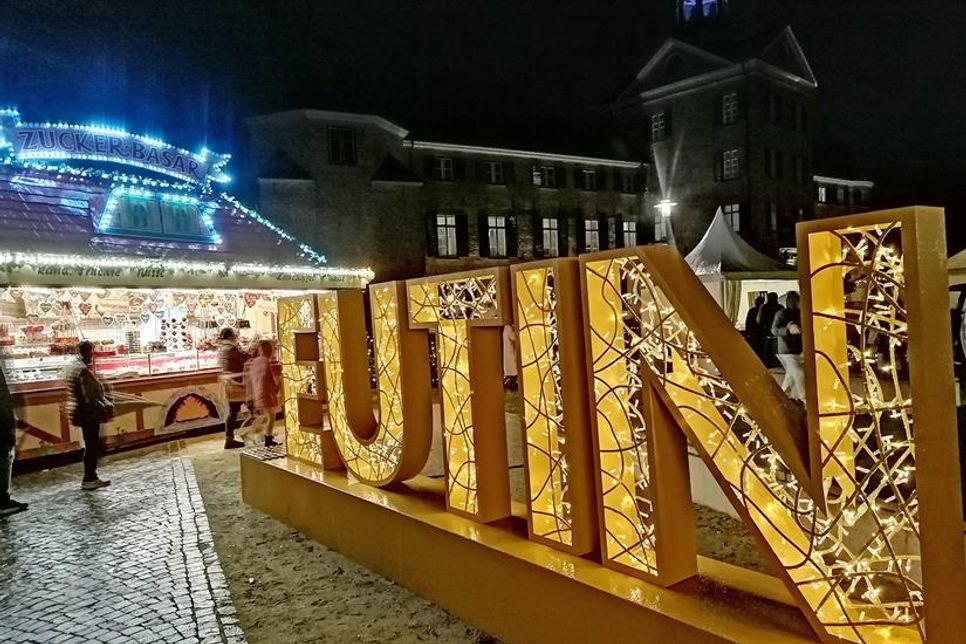 Unübersehbar: Eutin ist wieder „Lichterstadt“.