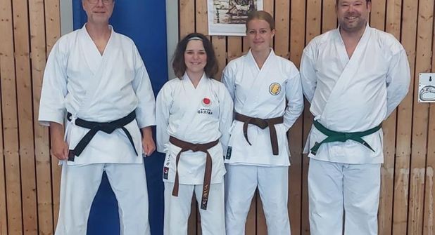 Jens Grunwald (Trainer), Inga Lotta Krämer, Pietje Schultz und Patrick Dieker (v. lks.).