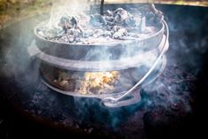 Ein authentisches Kocherlebnis bietet der Dutch Oven allemal und auch geschmacklich können die Gerichte überzeugen.