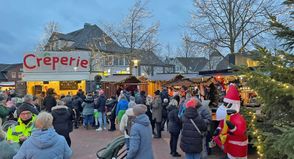 Beliebter Treffpunkt im Advent: Der Weihnachtsmarkt in Schönberg, der dieses Jahr am 6. und 7. Dezember stattfindet.
