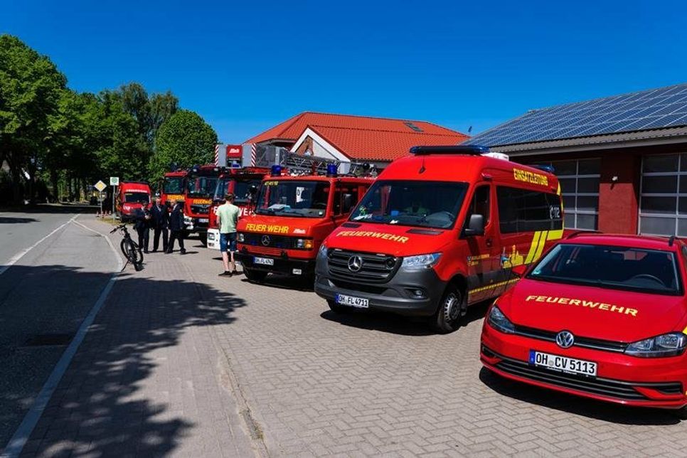 Die Freiwillige Feuerwehr Lensahn präsentierte sich beim Frühschoppen.