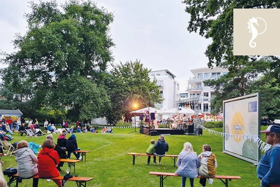 Im Timmendorfer Strandpark finden dieses Jahr wieder vier Konzerte unter freiem Himmel statt.
