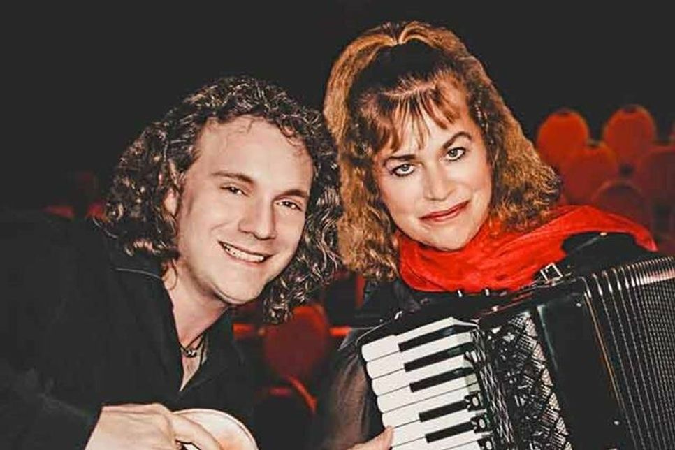 Martina Tegtmeyer und Jan Baruschke gastieren als Duo auf der Studiobühne.
