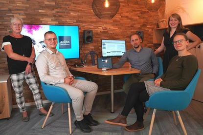 Das Team der Hörmanufaktur: Sonja Csomor, Lucas Lupp, Christoph Schulte, Alicia Schulte und Franziska Lorenzen (v. lks.).