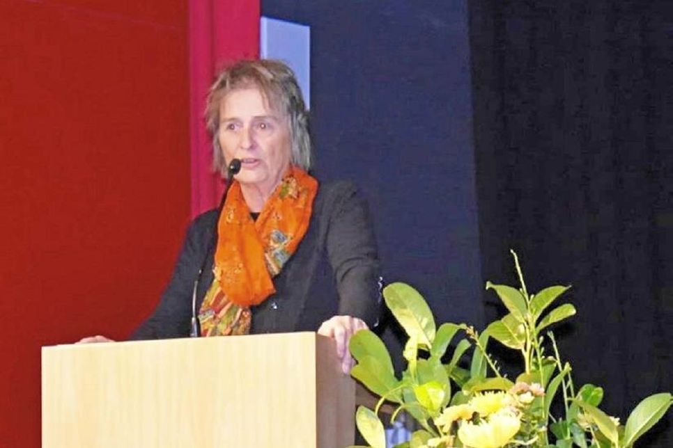 Auch Kreispräsidentin Hilla Mersmann hielt eine Ansprache.