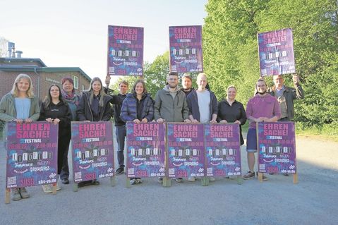 Das Orga-Team geht in den Endspurt. Die letzten Vorbereitungen für das Festival laufen auf Hochtouren.