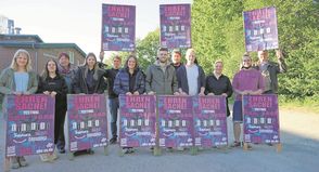 Das Orga-Team geht in den Endspurt. Die letzten Vorbereitungen für das Festival laufen auf Hochtouren.