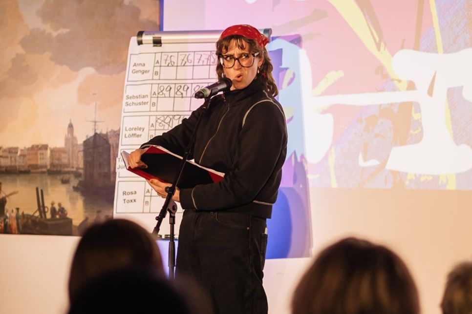 Rosa Toxx wird die Veranstaltung moderieren. (Foto: Kulturwerkstatt Forum)