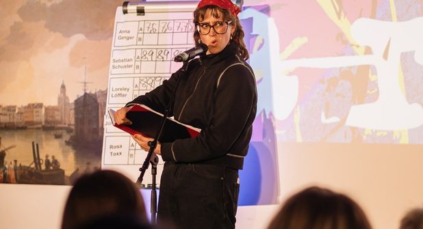 Rosa Toxx wird die Veranstaltung moderieren. (Foto: Kulturwerkstatt Forum)