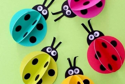 Basteln im Kreativ-Studio