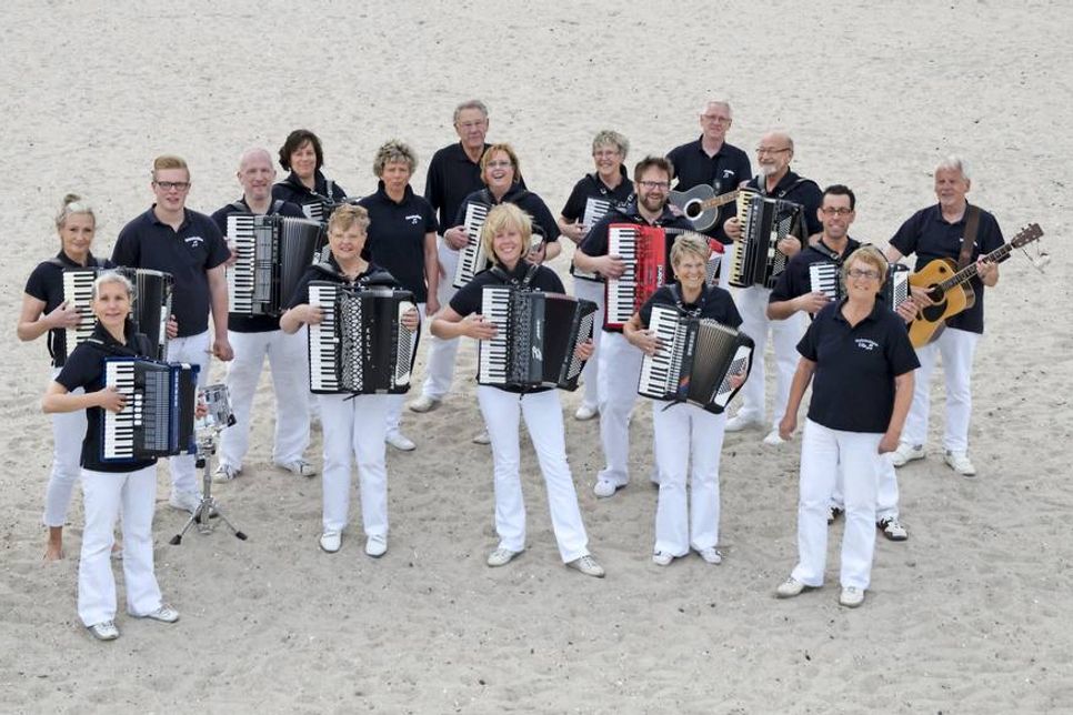 Akkordeon Orchester Ostseekrabben.