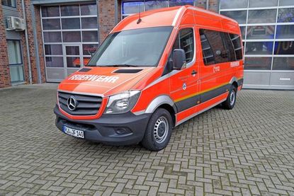 Das neue Transportfahrzeug der Jugendfeuerwehr Heikendorf.