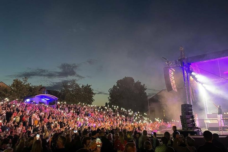 Besondere Stimmung im Herzen Neustadts an einem besonderen Abend.