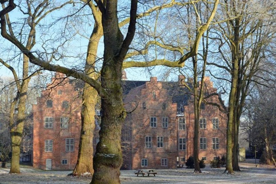 Besucher dürfen sich auf „Wintergeschichten“ am kommenden Sonntag, 24. November im historischen Ambiente von Schloss Hagen freuen.