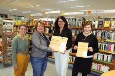 Gemeindebücherei Stockelsdorf als „Qualifizierte Bibliothek zwischen den Meeren“ ausgezeichnet